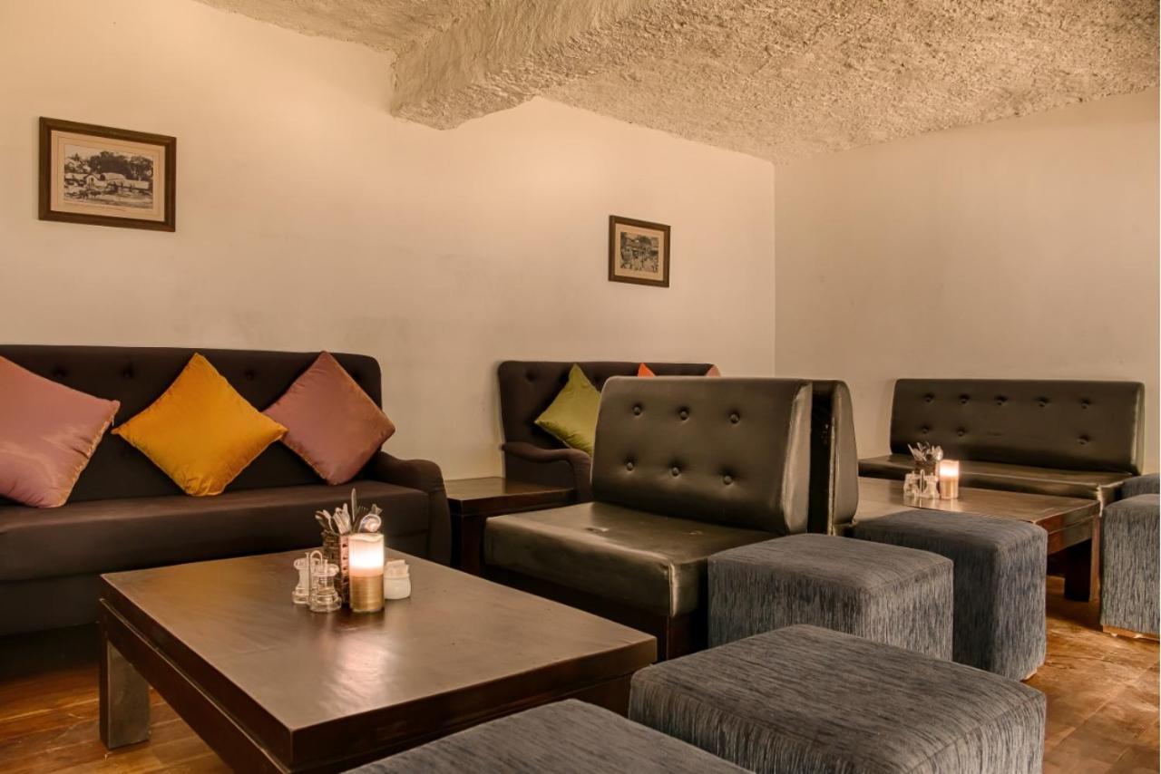 Spice Ella Hotel Eksteriør billede